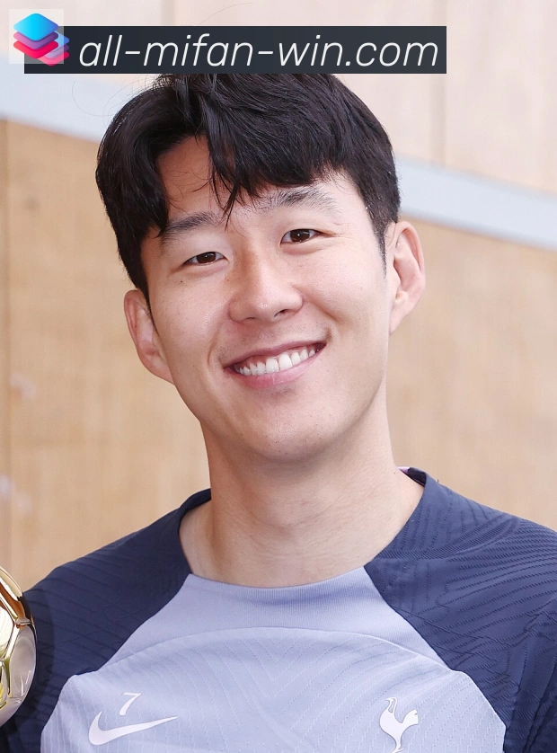 劳塔罗·马丁内斯